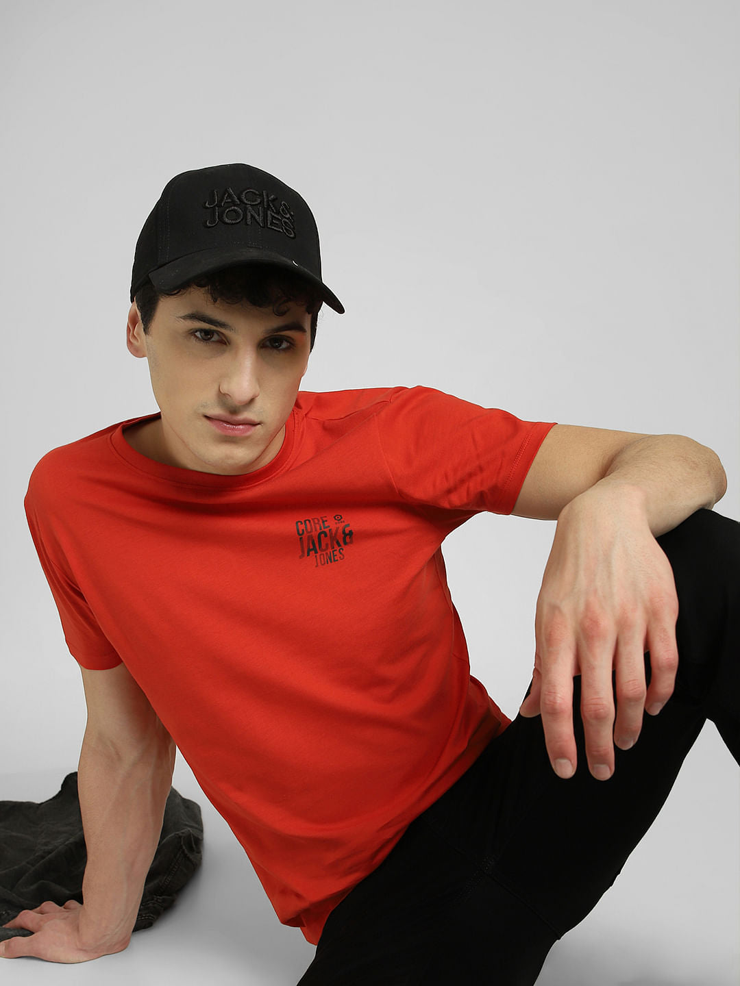 Red Crew Neck T-shirt - S