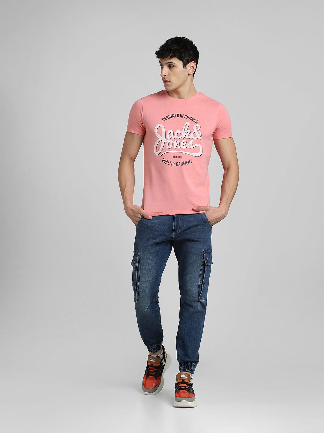 Pink Graphic Print Crew Neck T-shirt