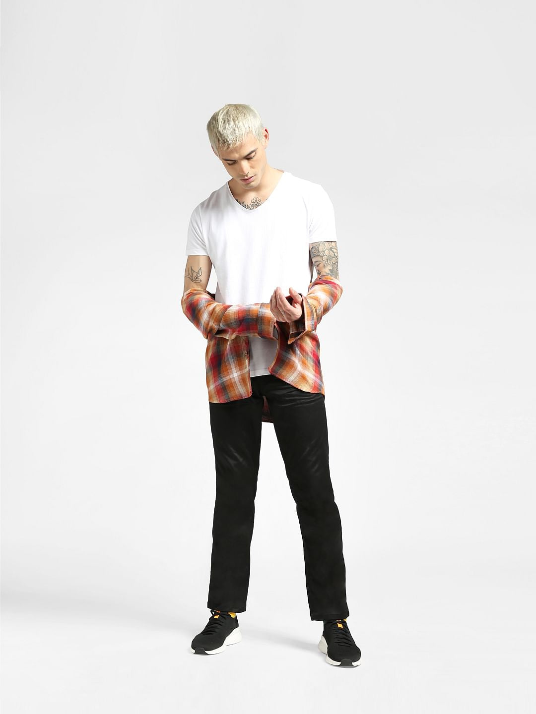Black Mid Rise Clark Regular Fit Jeans - 28/30
