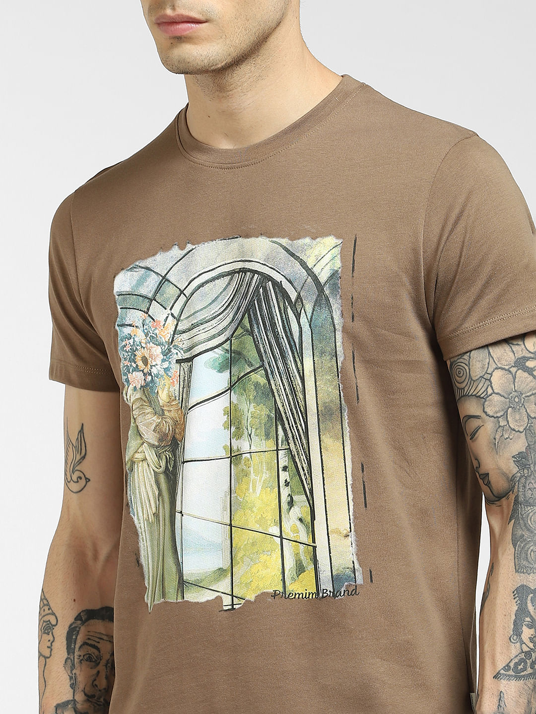 Brown Graphic Print Crew Neck T-shirt