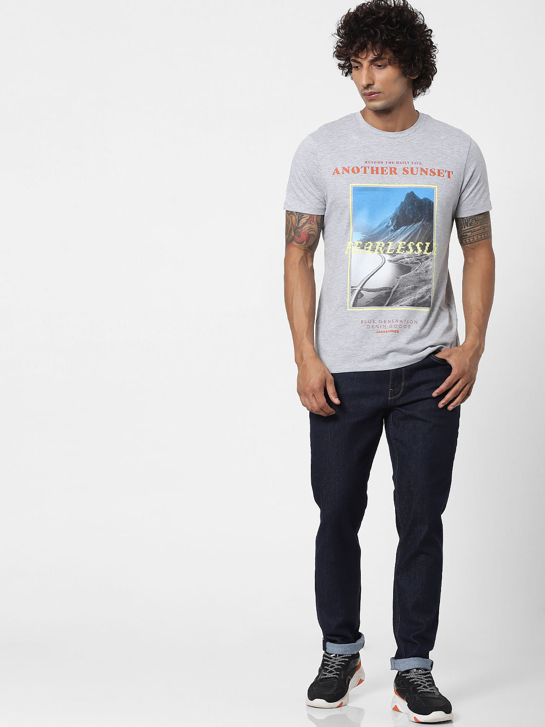 Grey Graphic Print Crew Neck T-shirt