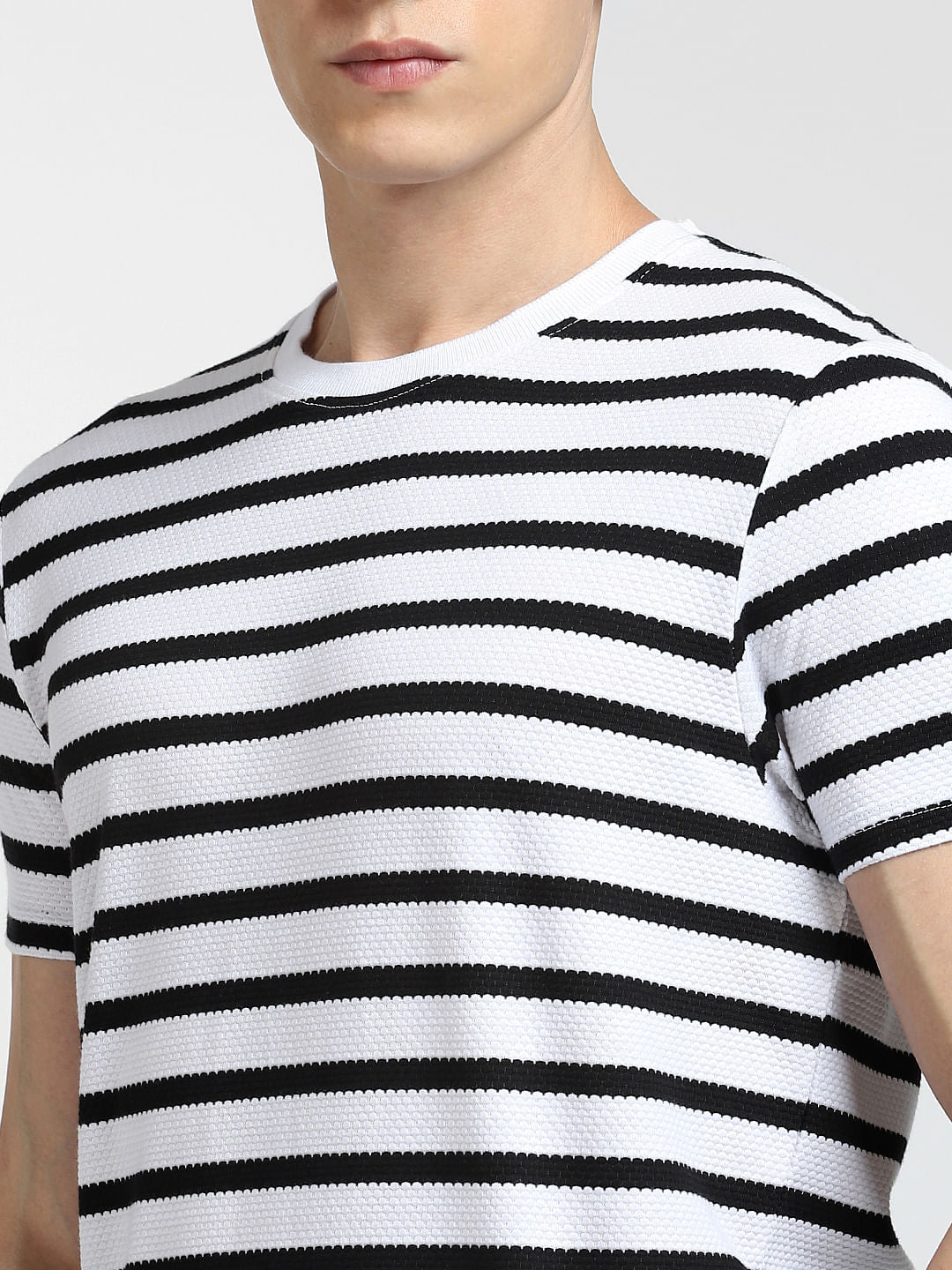 White Striped Crew Neck T-shirt