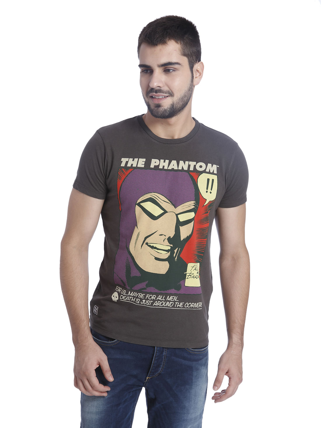 Graphic Print Casual T-Shirt - M