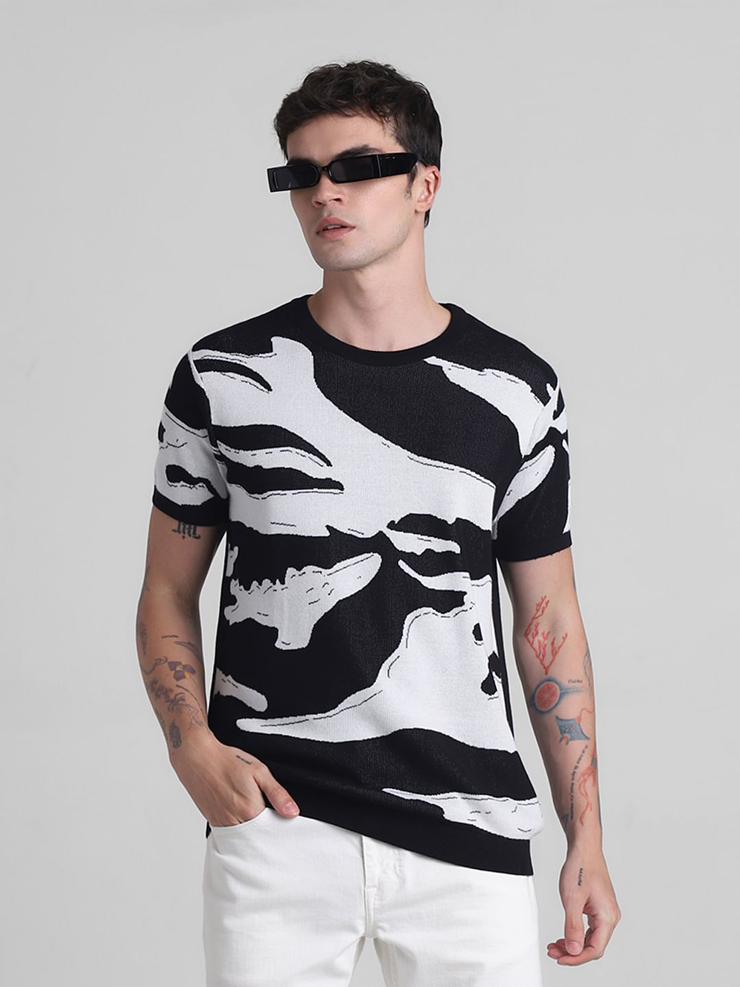 Black Printed Jacquard T-shirt - S
