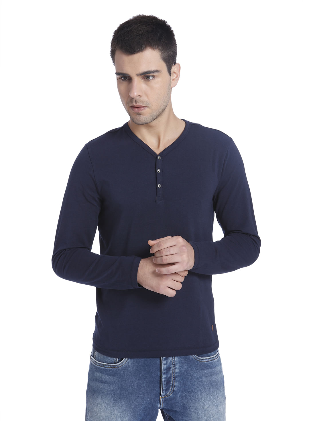 Solid Casual T-Shirt - M