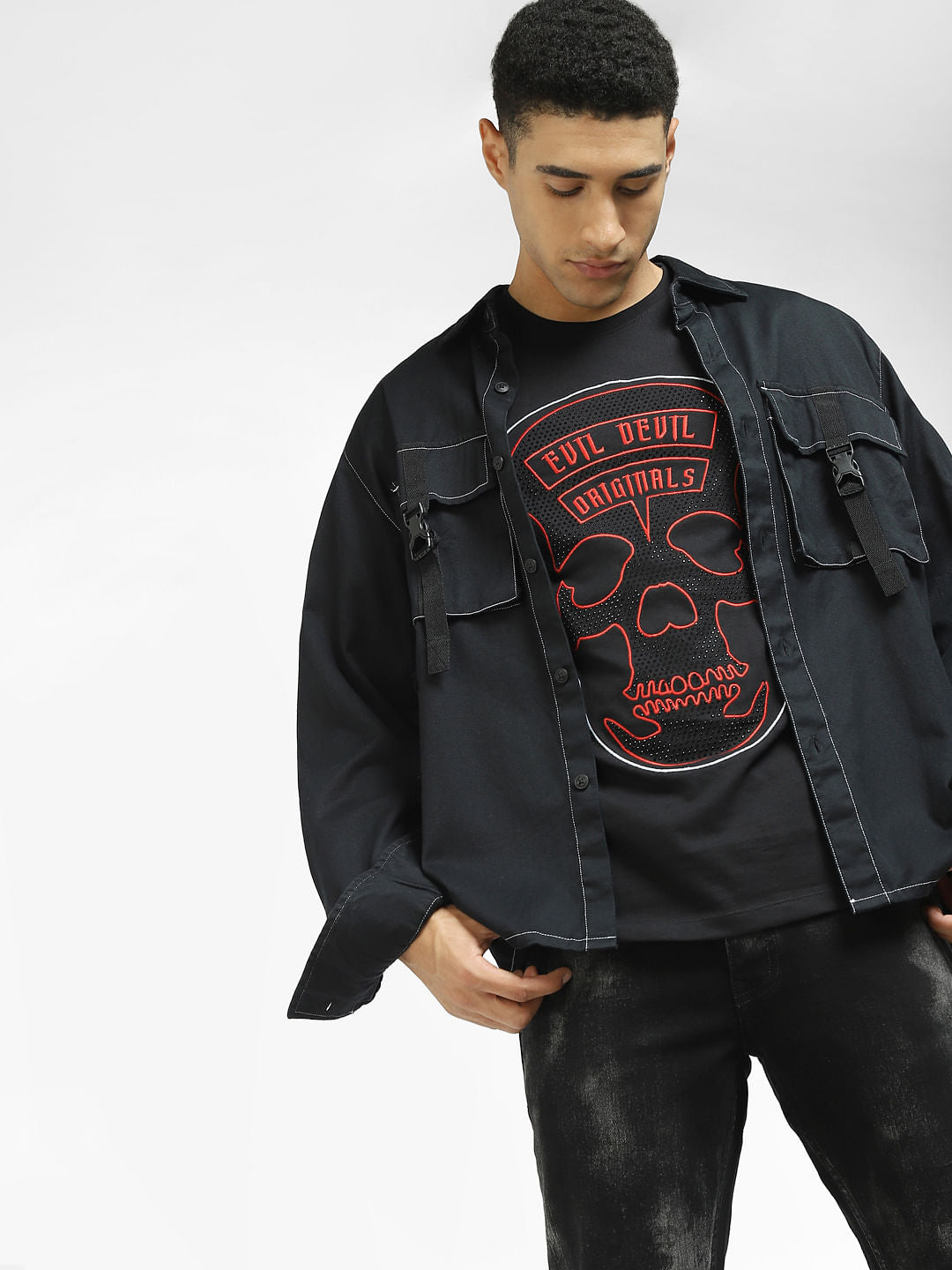 Black Embellished Crew Neck T-shirt - S