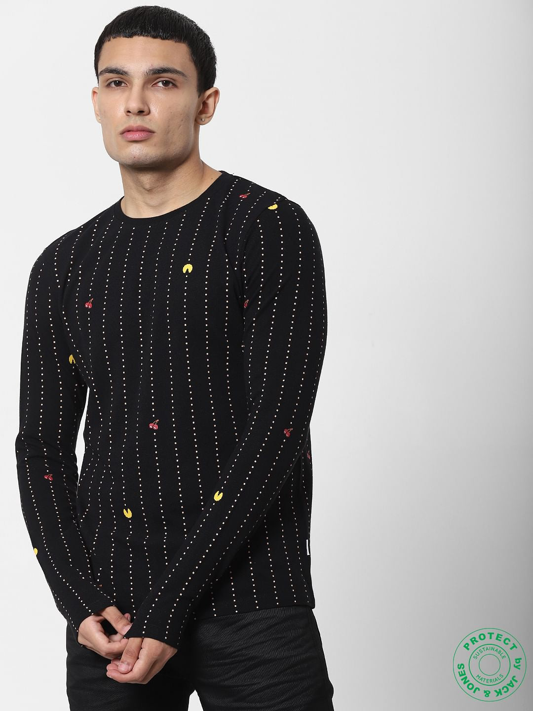 x PAC-MAN Black Gaming Print Full Sleeves T-shirt - S