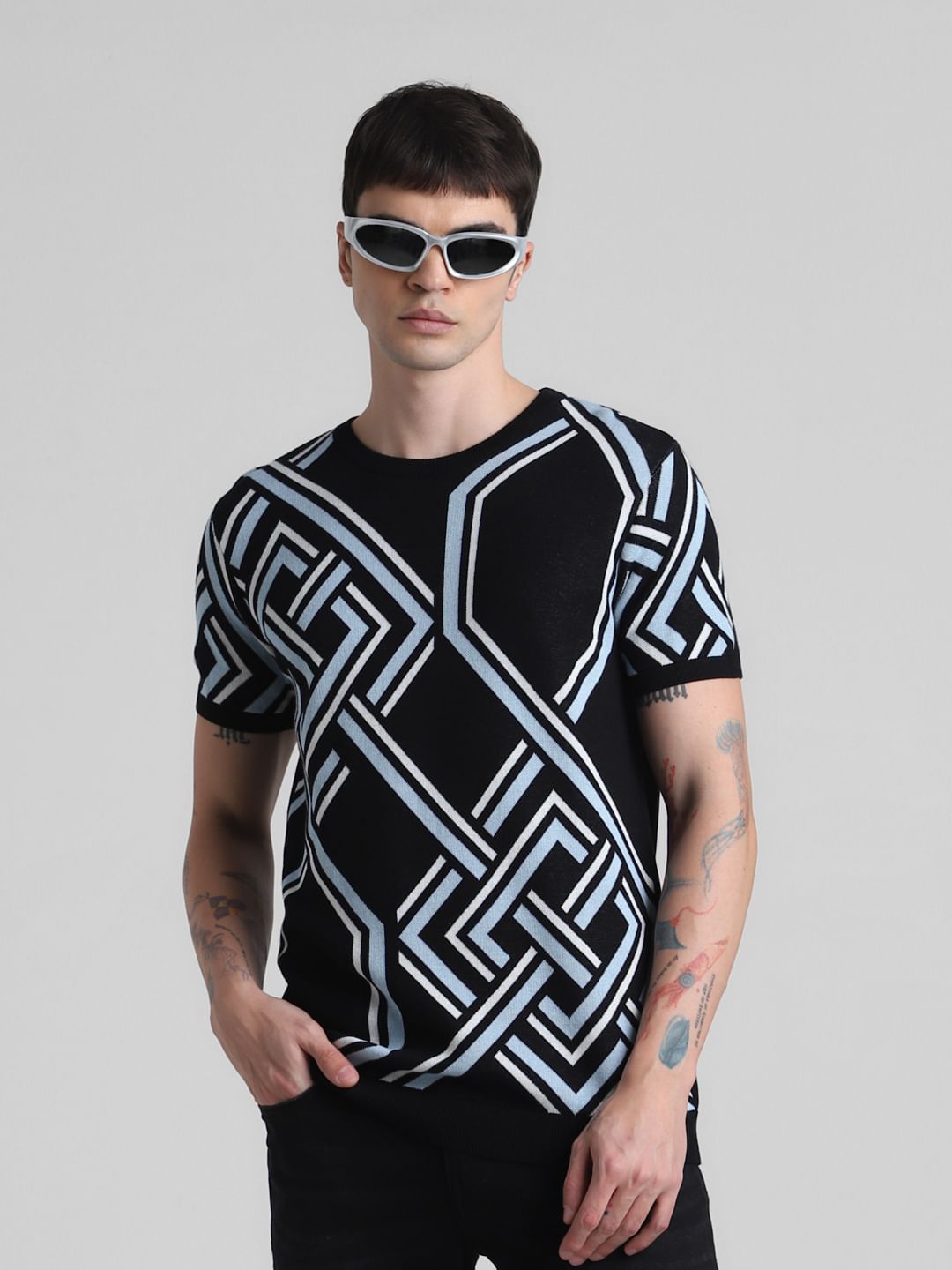 Black Printed Jacquard Knit T-shirt - S