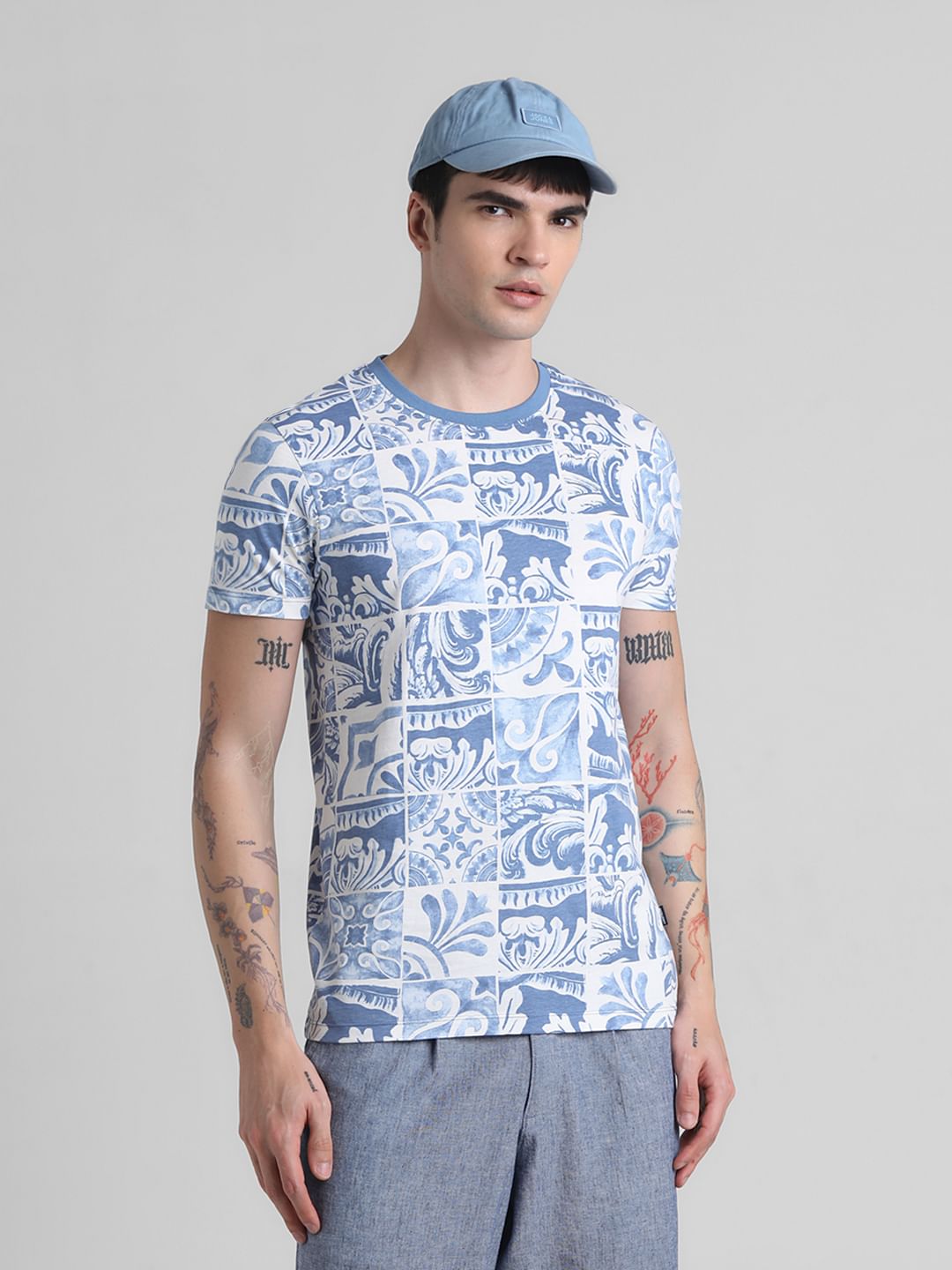 Blue Tile Graphic Print T-shirt - S