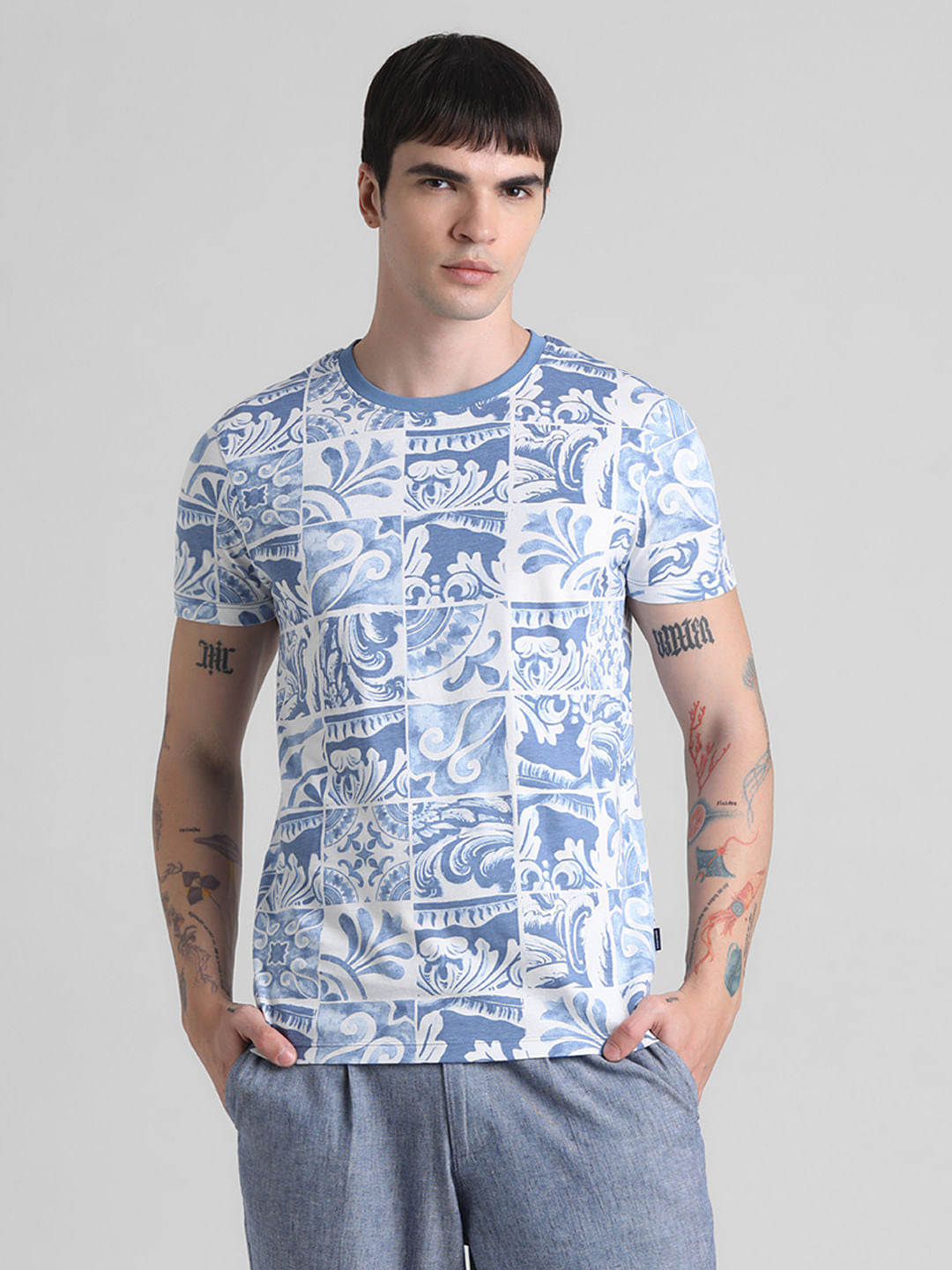 Blue Tile Graphic Print T-shirt