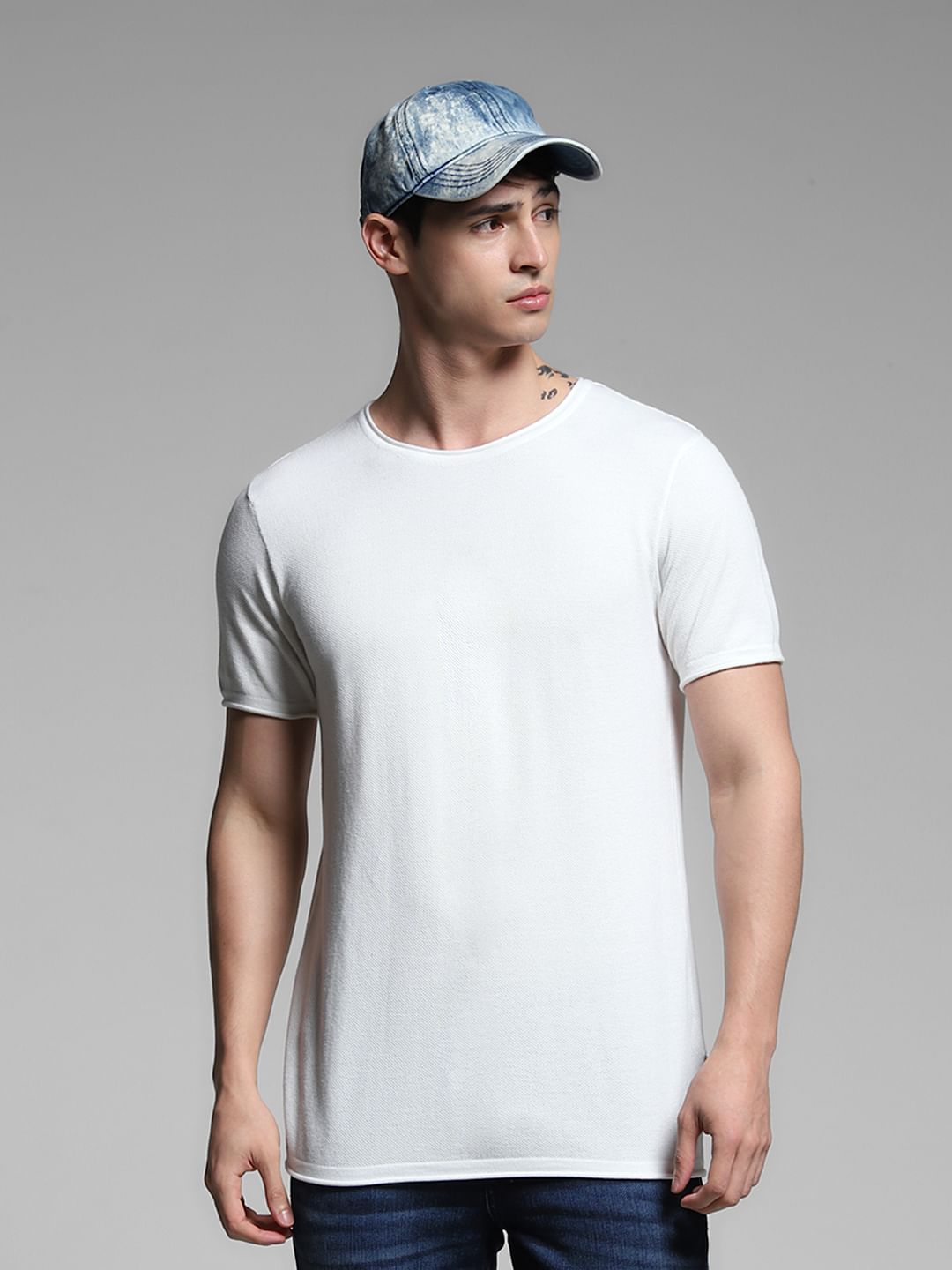 White Crew Neck Knitted T-shirt - S
