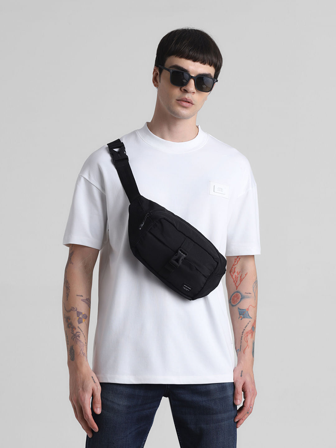 White Oversized Crew Neck T-shirt - XL