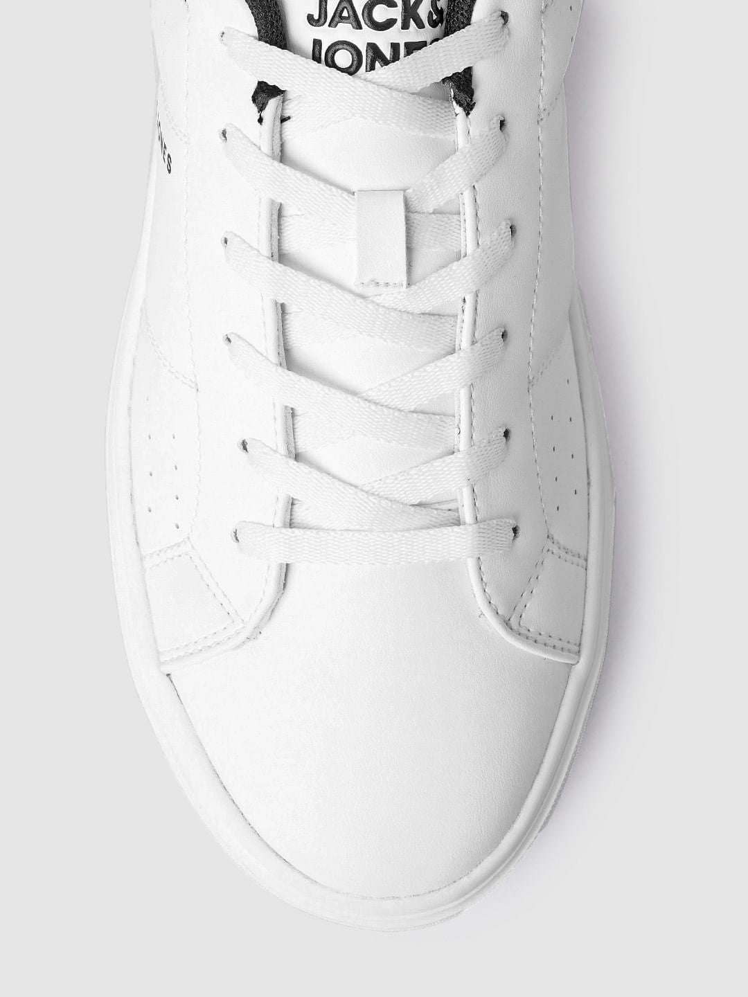 White Colourblocked Casual Sneakers