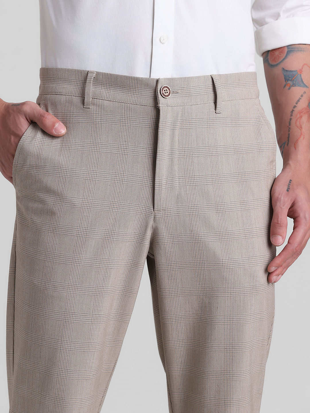 Brown Mid Rise Check Print Pants