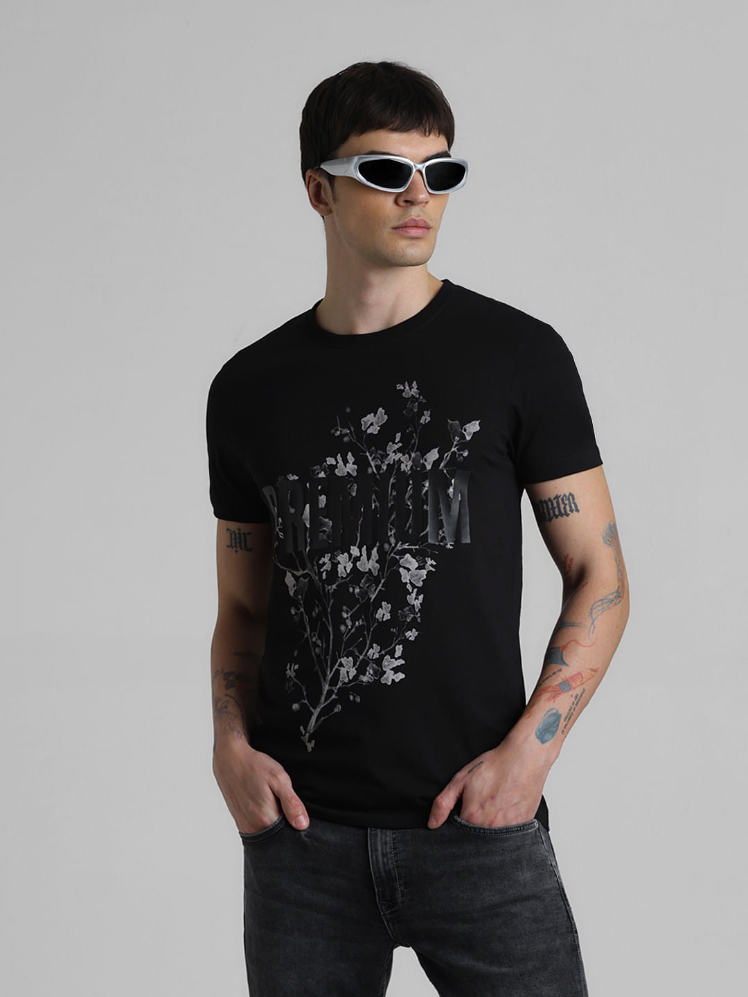 Black Typographic Print Crew Neck T-shirt - S