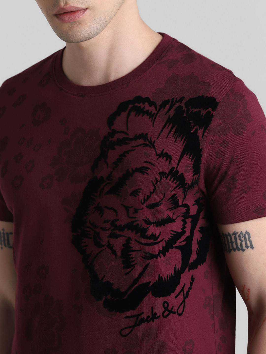 Maroon Floral Print Crew Neck T-shirt