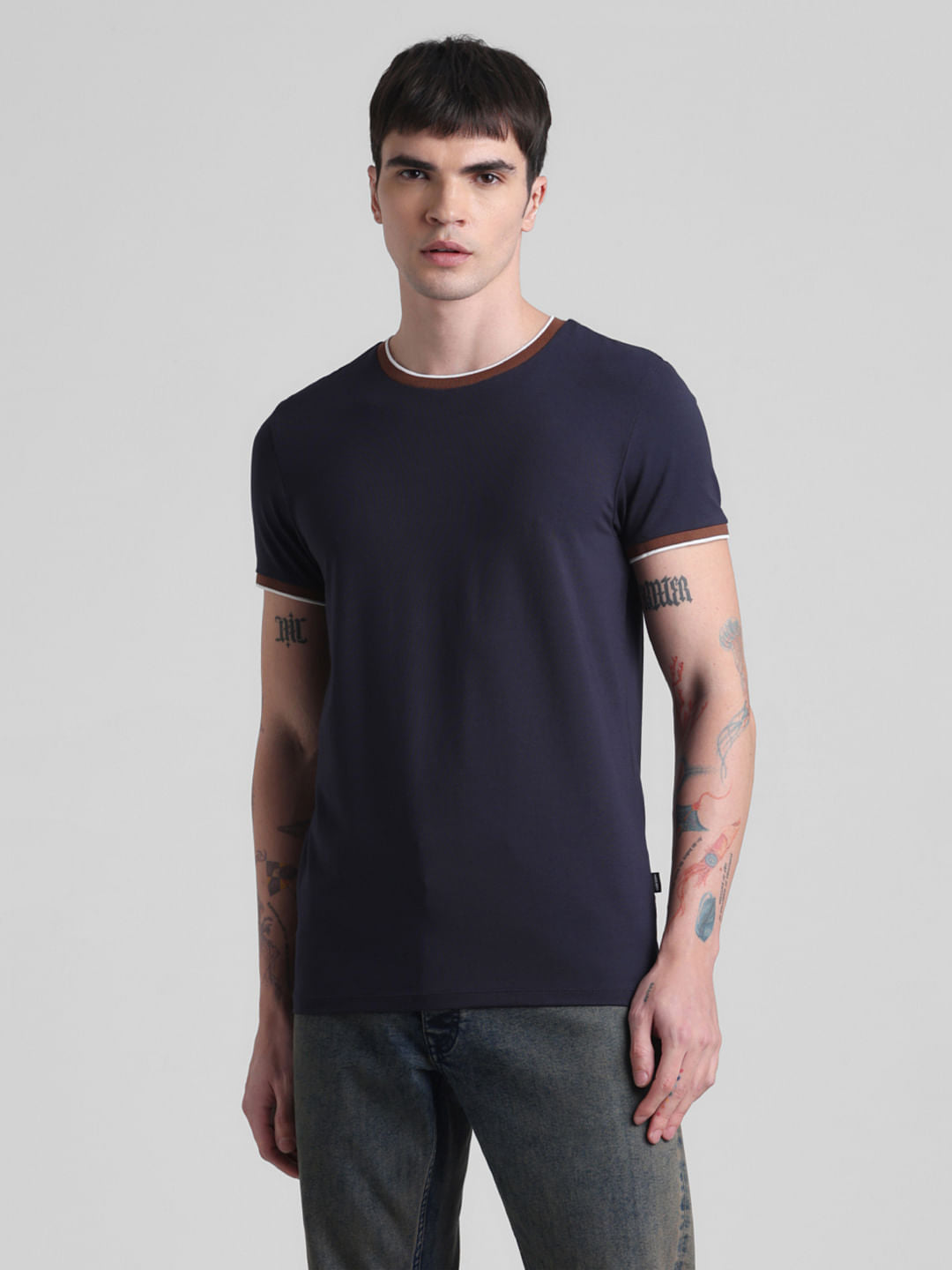 Blue Contrast Tipping Crew Neck T-shirt