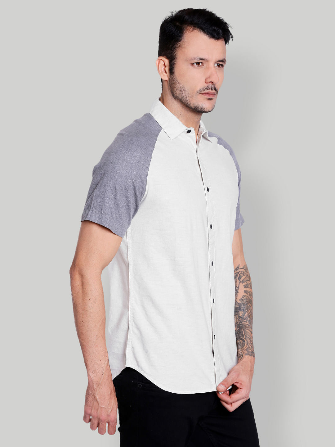 White Short Sleeves Shirt