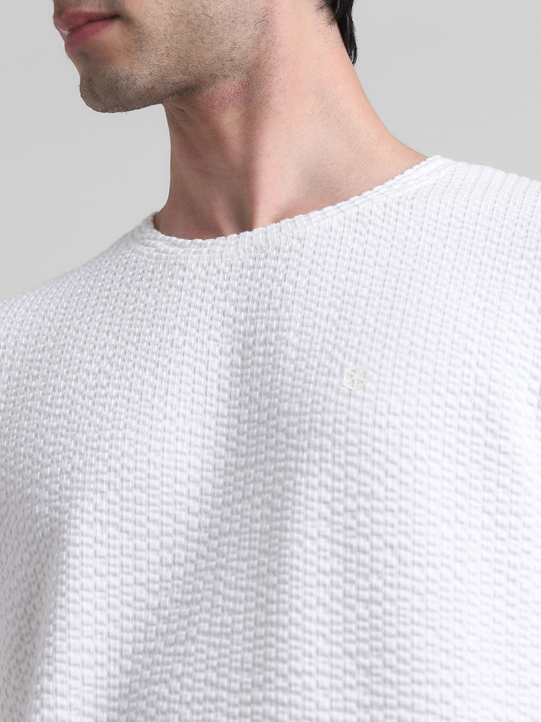 White Knitted Crew Neck T-shirt