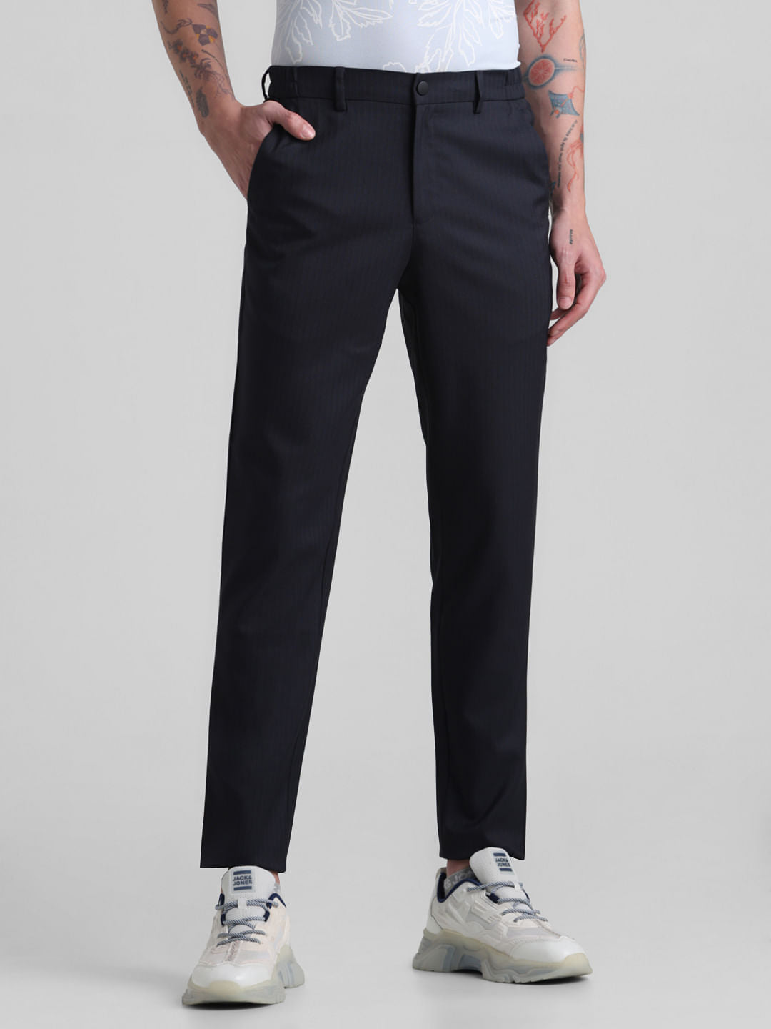 Navy Blue Mid Rise Printed Trousers - 46