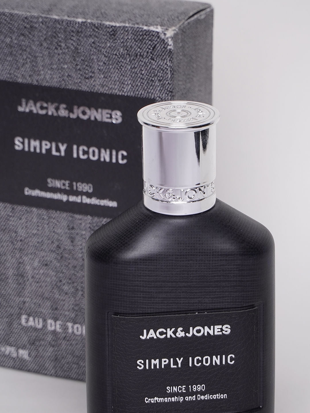 Simply Iconic Eau De Toilette Fragrance