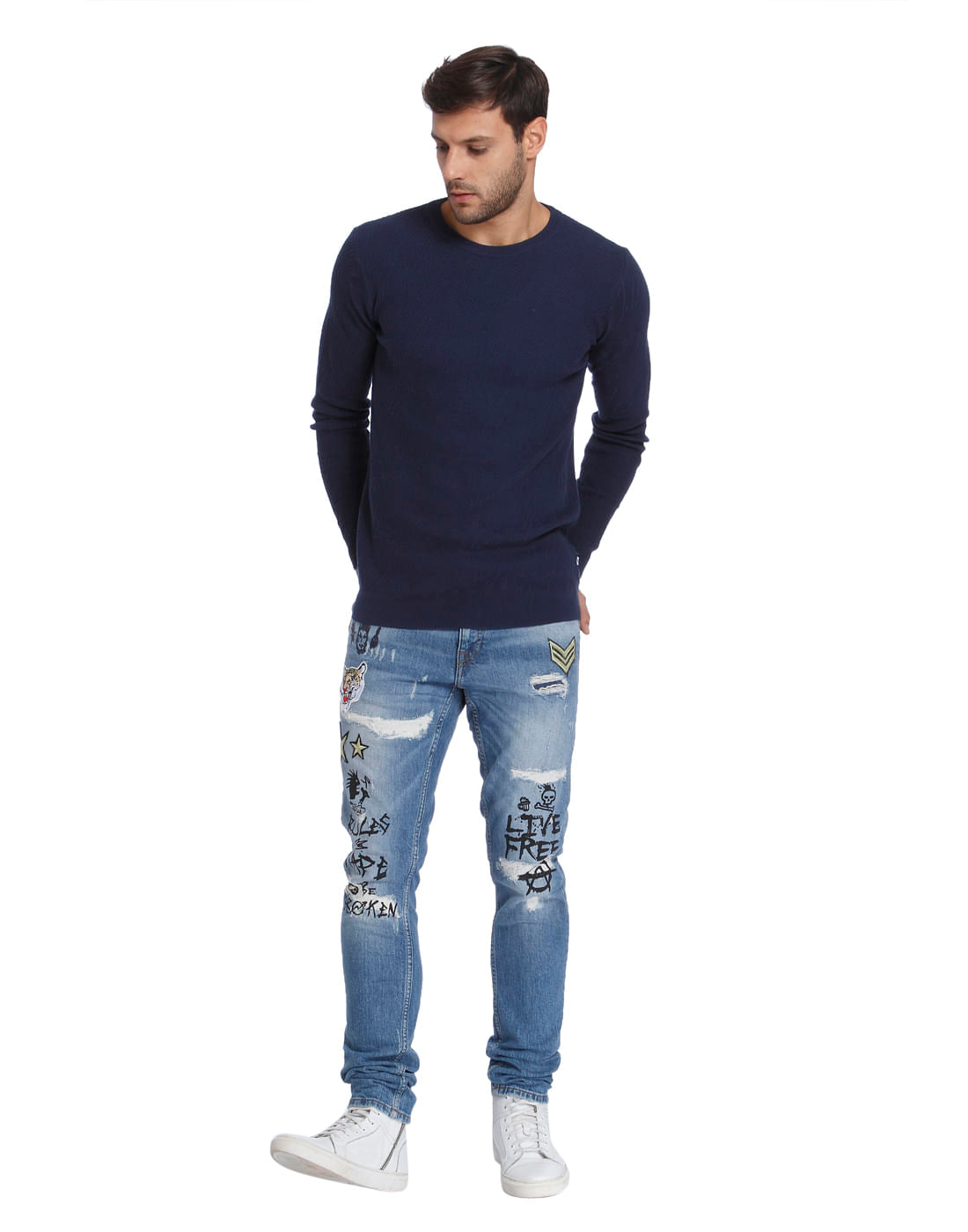 Blue Pullover