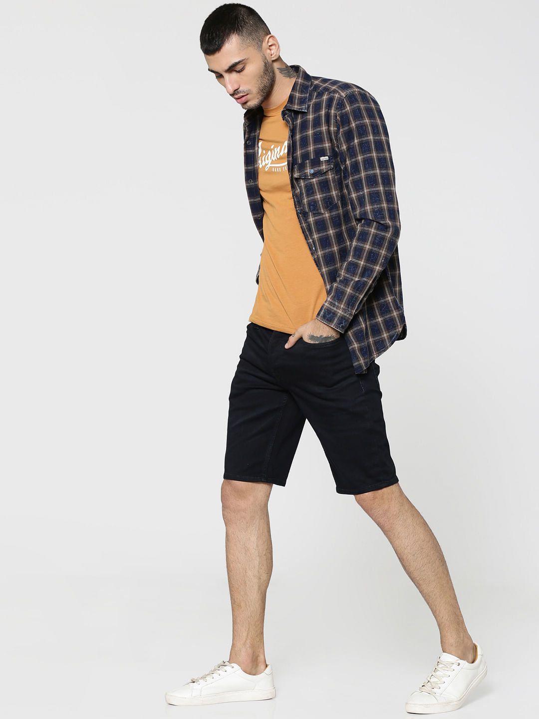 Blue Regular Fit Shorts - S