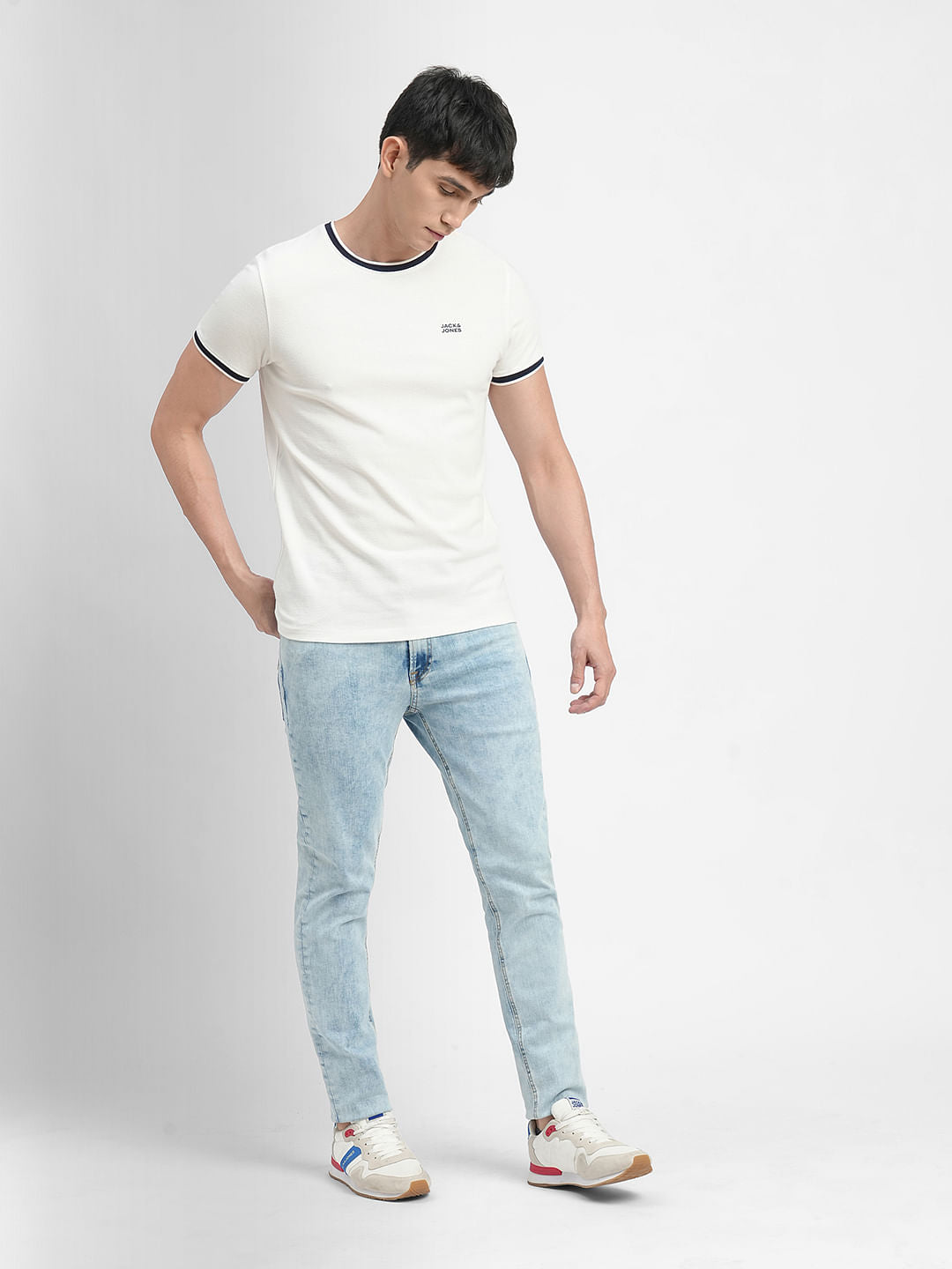 White Crew Neck T-shirt