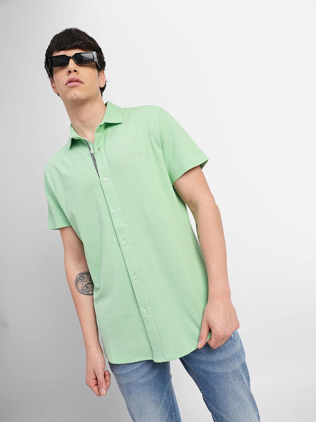Green Short Sleeves Shirt - S