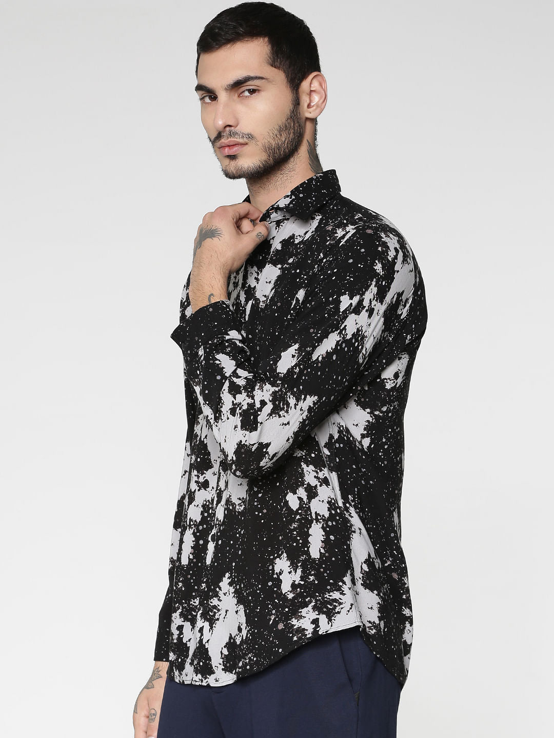 Black Abstract Printed Slim Fit Full Sleeves Shirt - S
