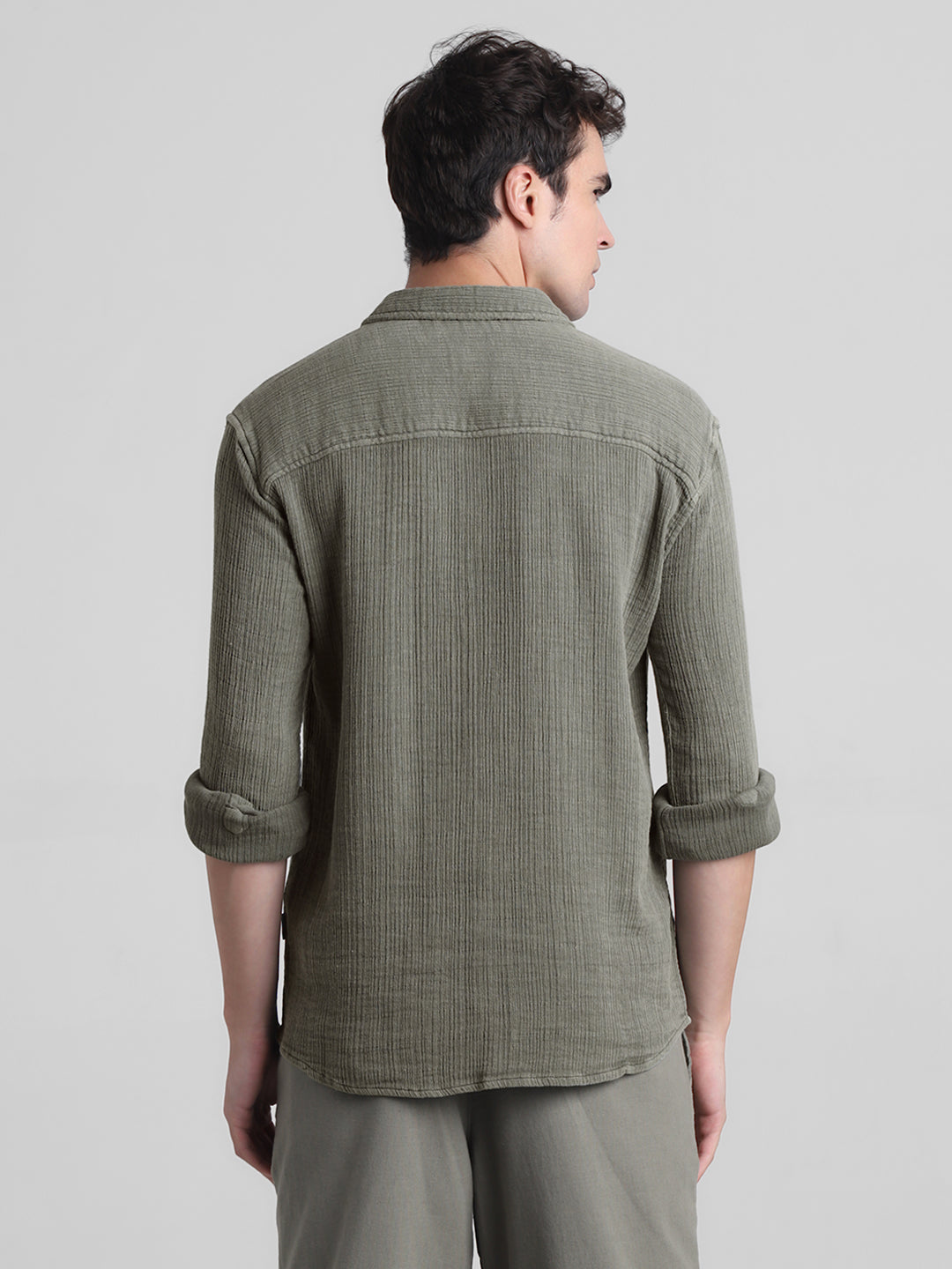 Men Ivy Green Textured Cotton Regular Fit Casual Shirt