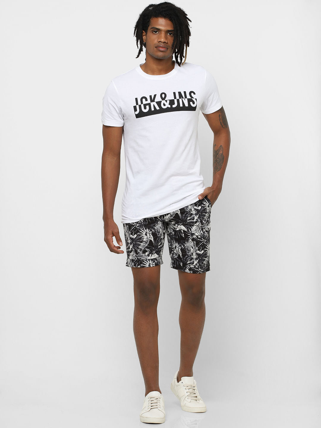 White Logo Print Crew Neck T-shirt - S