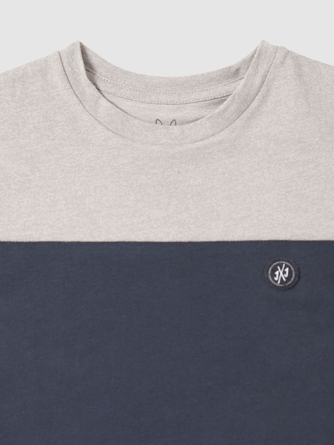 Boys Grey Colour Blocked Slim Fit Crew Neck T-Shirt