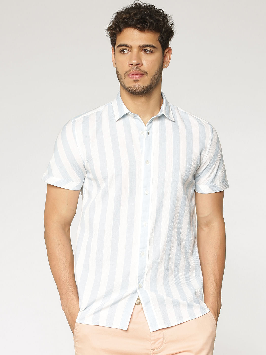 White And Blue Striped Slim Fit Short Sleeves Shirt - S