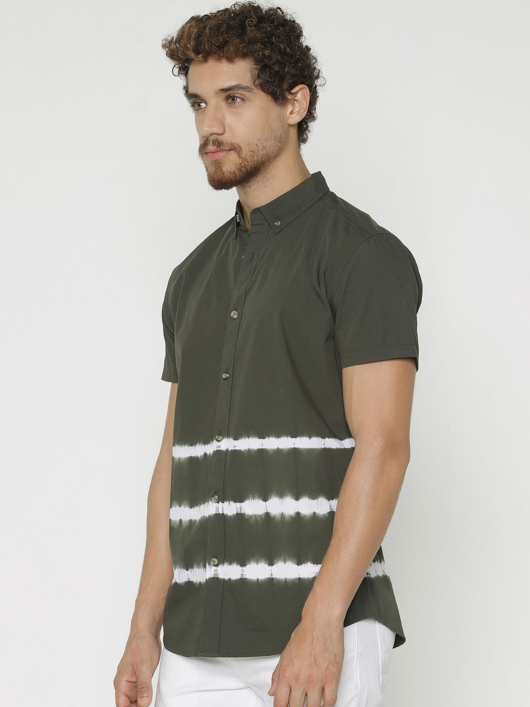 Green Printed Slim Fit Short Sleeves Shirt