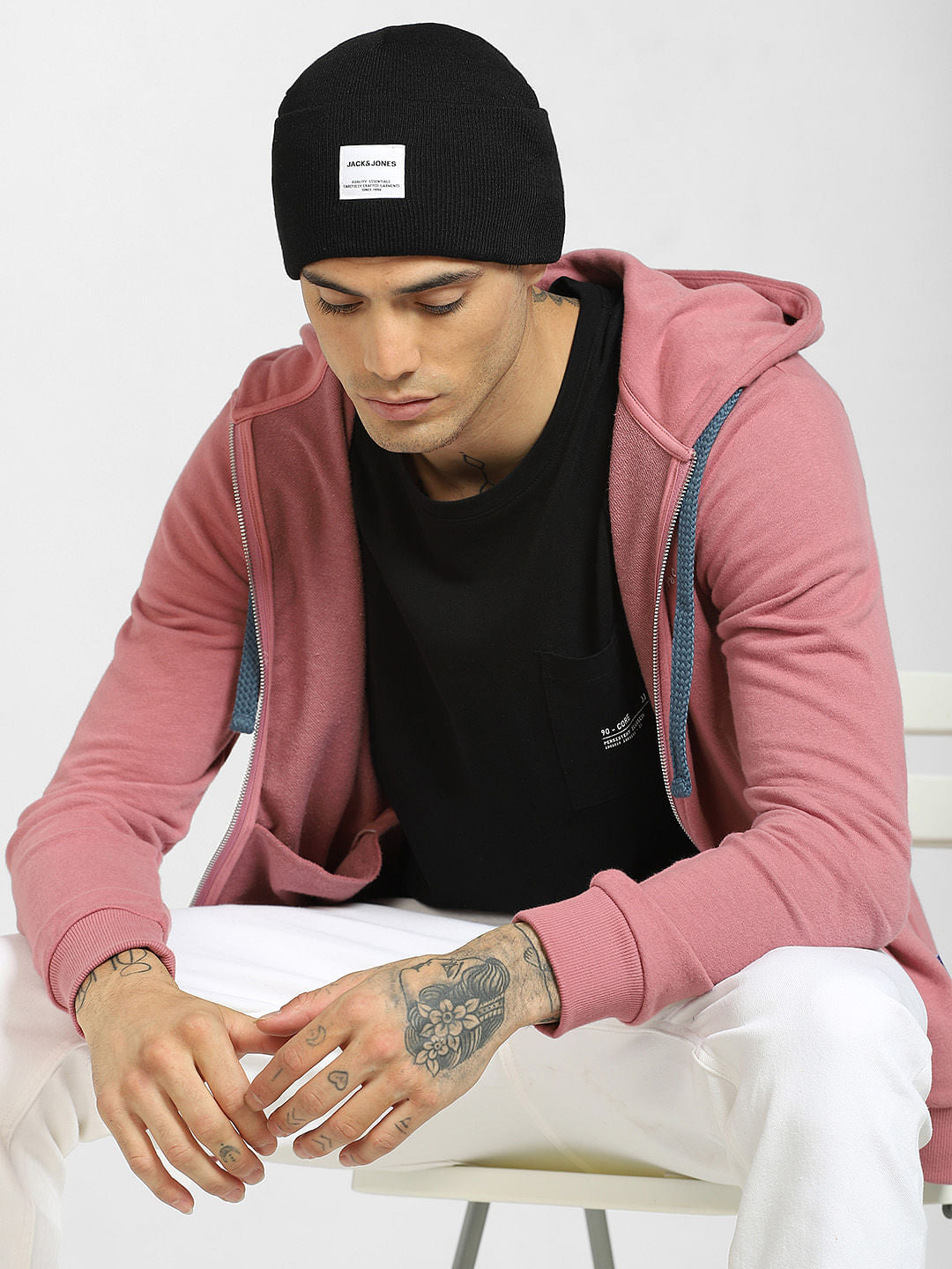 Black Knitted Beanie - ONE