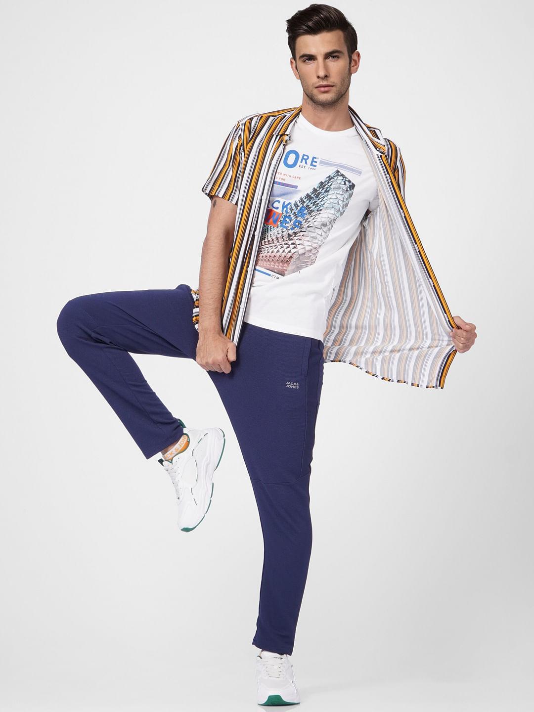 White Graphic Print Crew Neck T-shirt - S