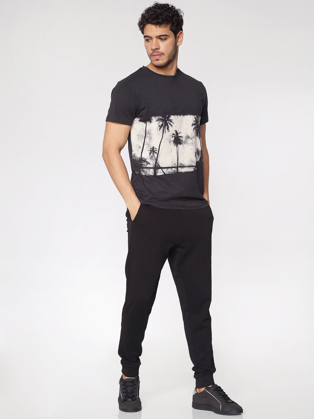 Black Graphic Print Crew Neck T-Shirt