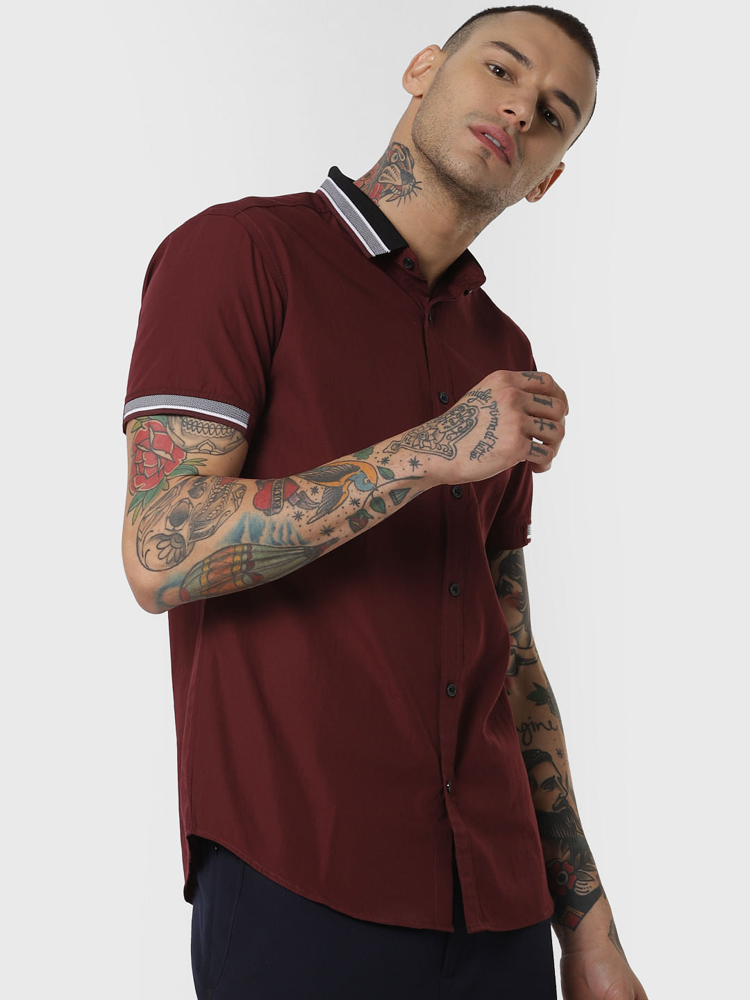 Burgundy Contrast Tipping Short Sleeves Shirt