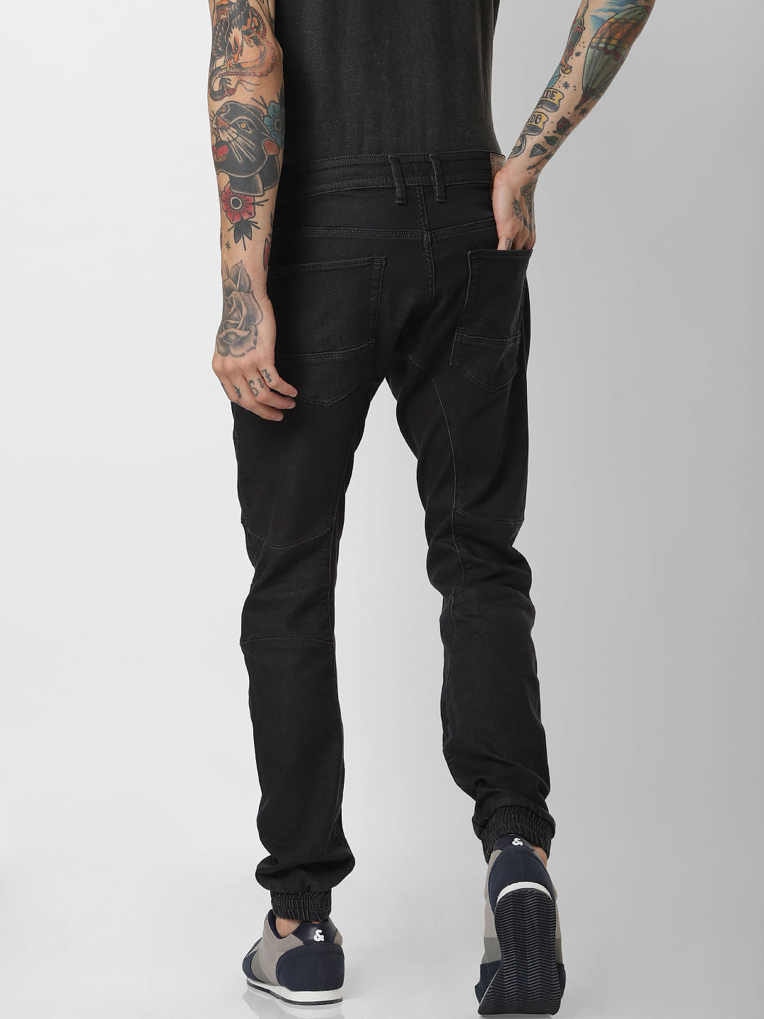 Black Low Rise Simon Anti Fit Jeans