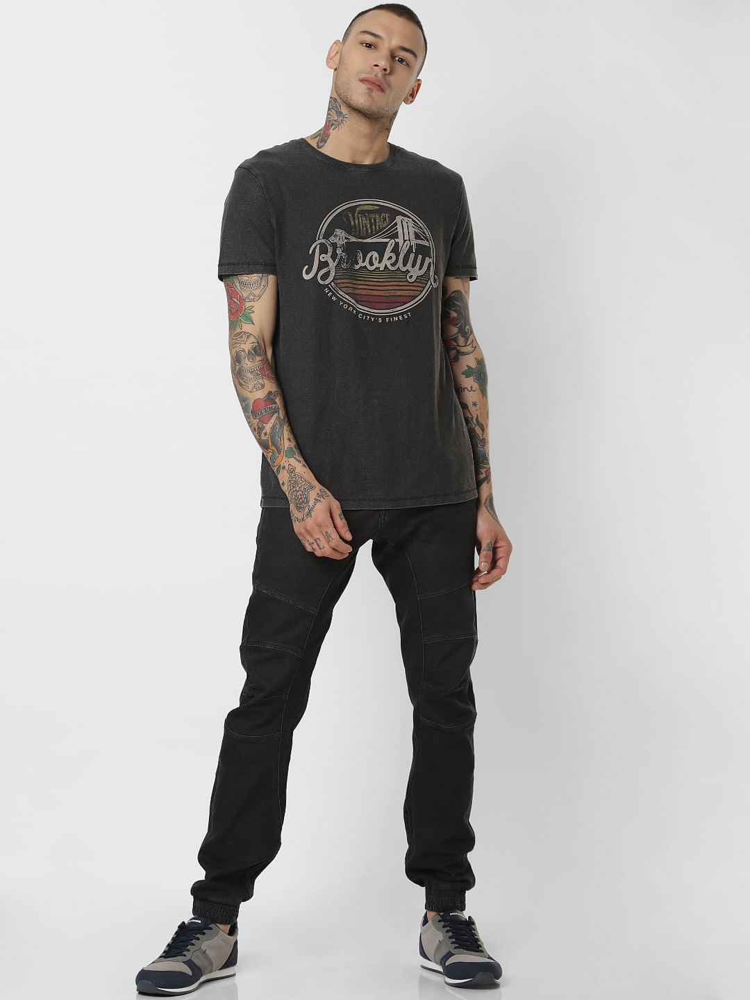Black Low Rise Simon Anti Fit Jeans