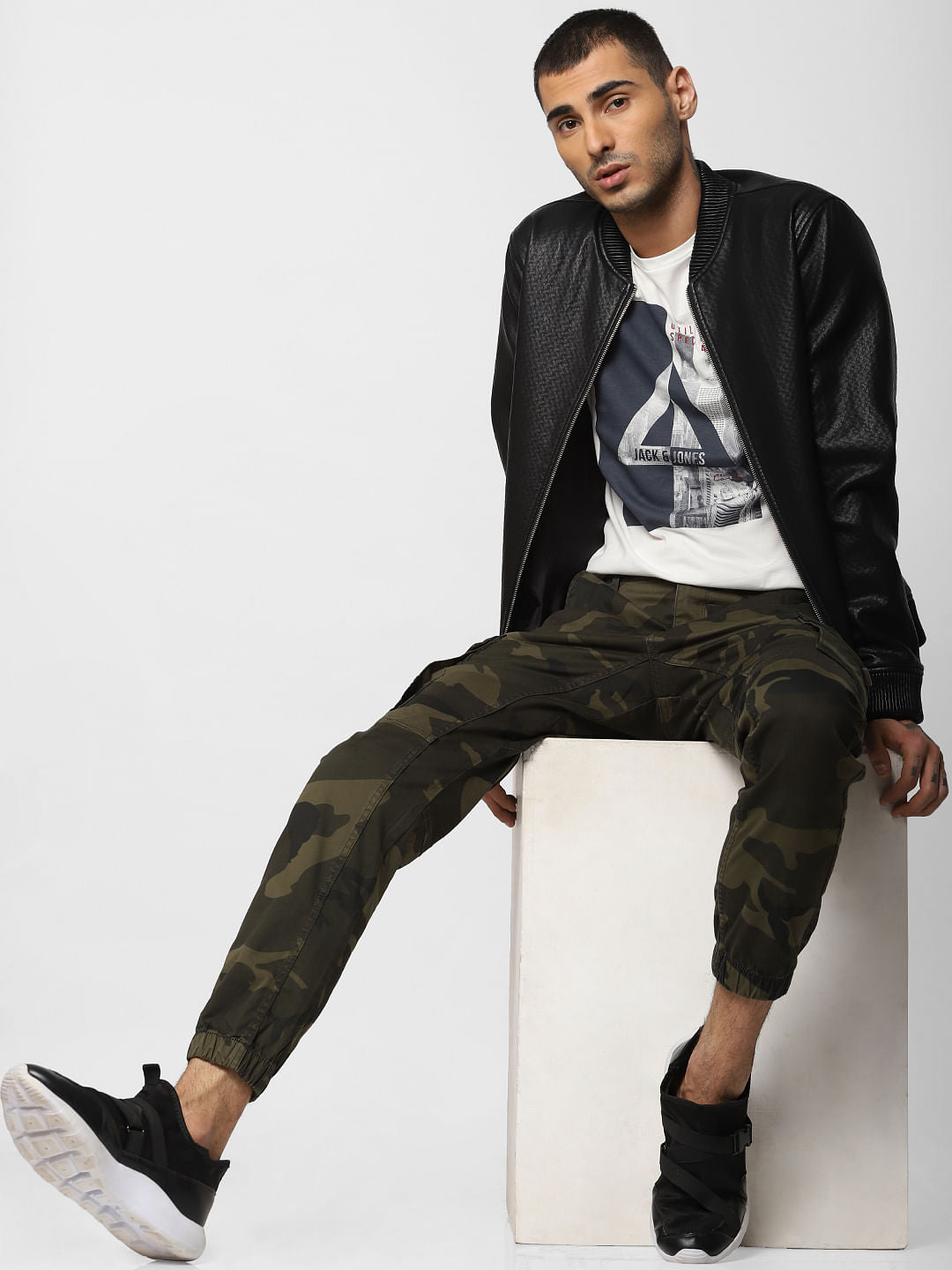 Green Camo Print Anti Fit Cargo Pants - 28/30