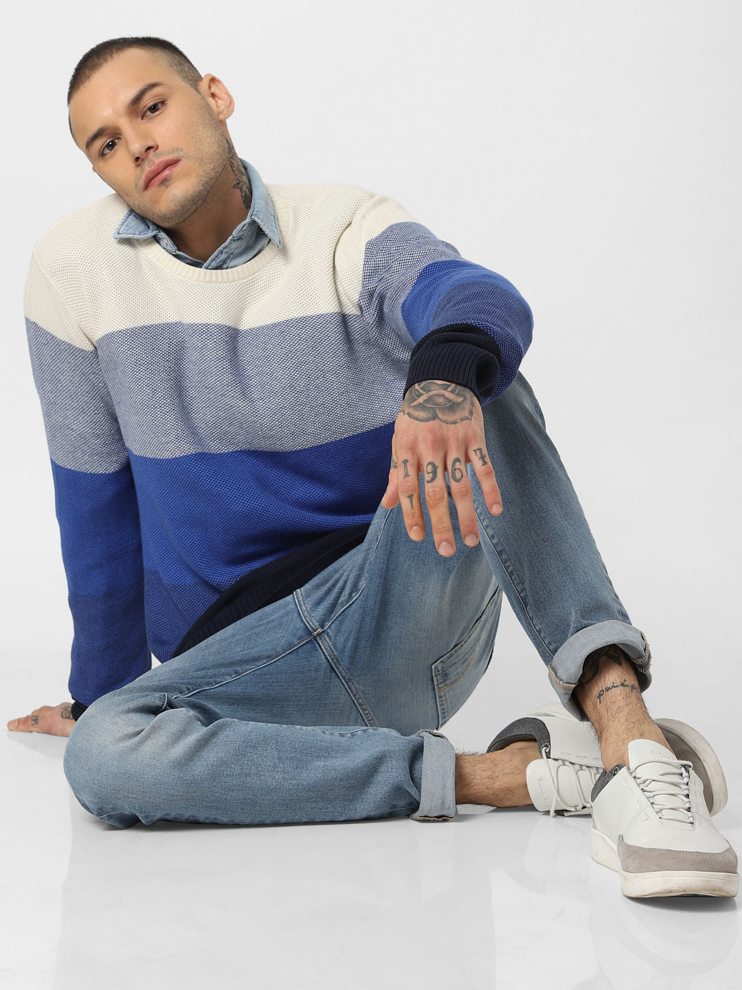 Blue Colourblocked Pullover - S