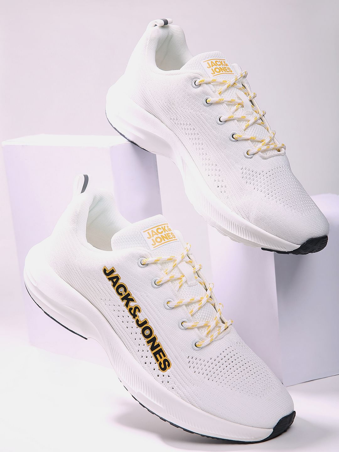 White Knit Sneakers - 6