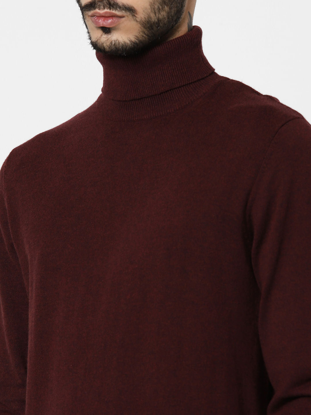 Burgundy Turtle Neck Pullover