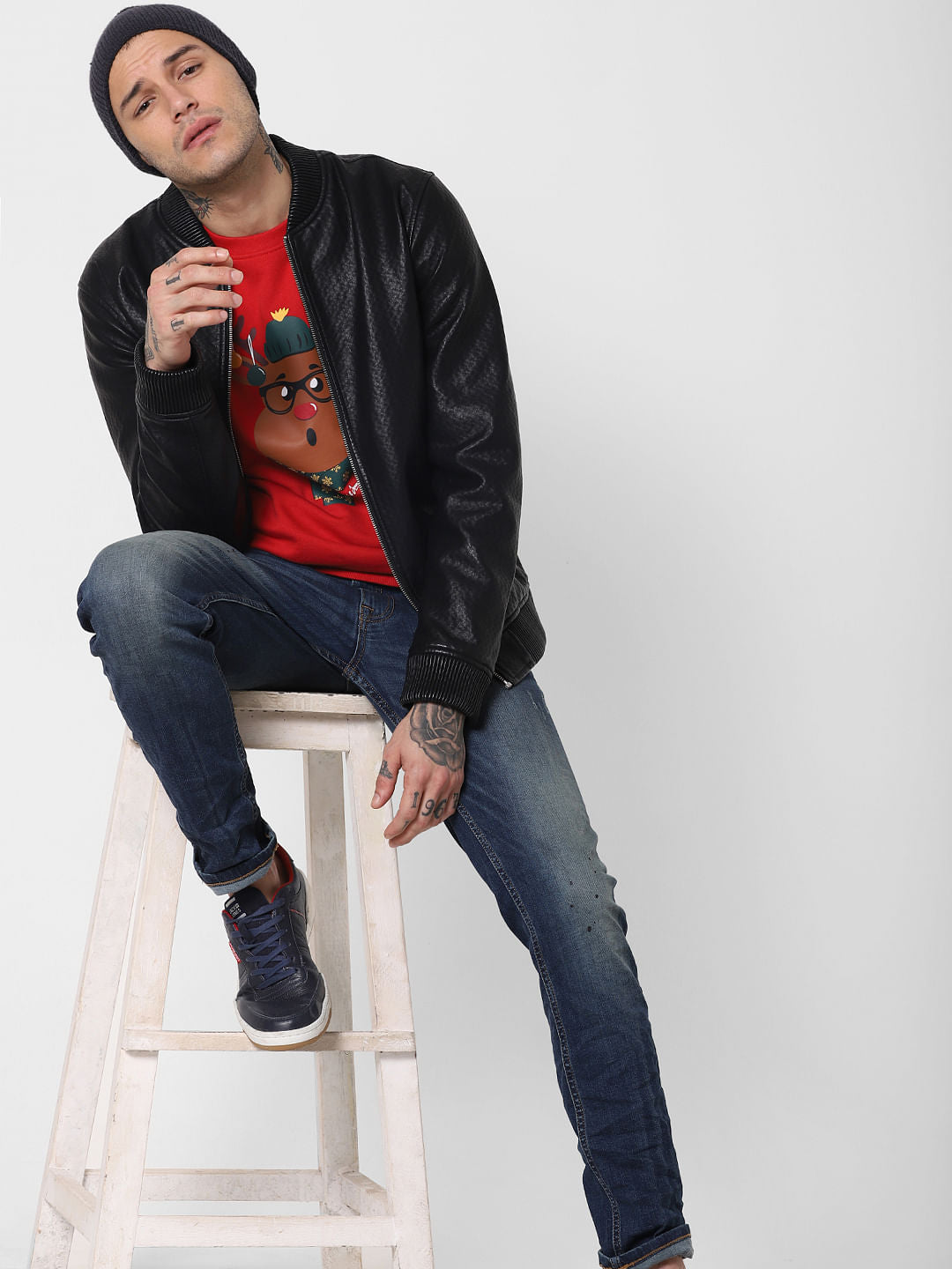 Red Reindeer Graphic Sweatshirt - S