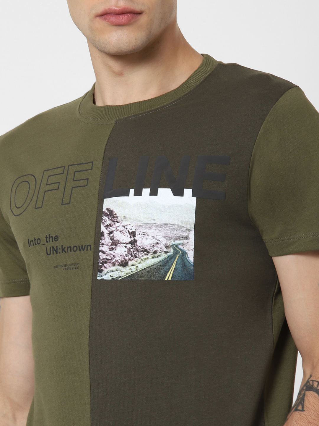 Green Colourblocked Crew Neck T-Shirt
