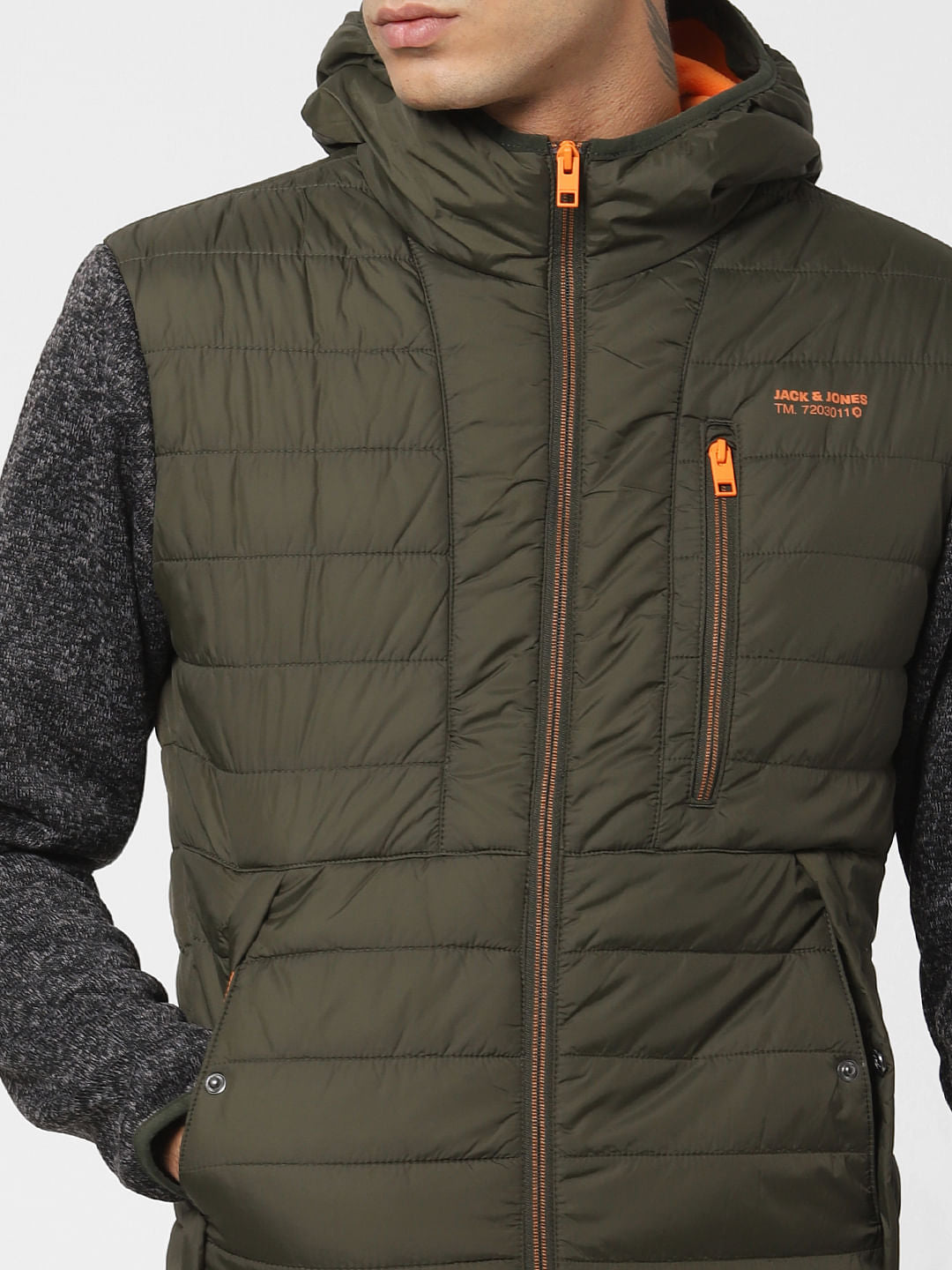 Green Colourblocked Puffer Jacket