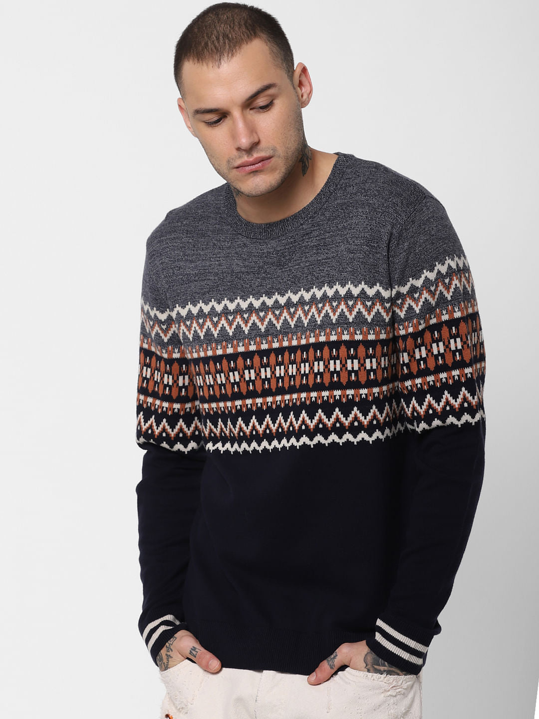 Grey Colourblocked Printed Pullover