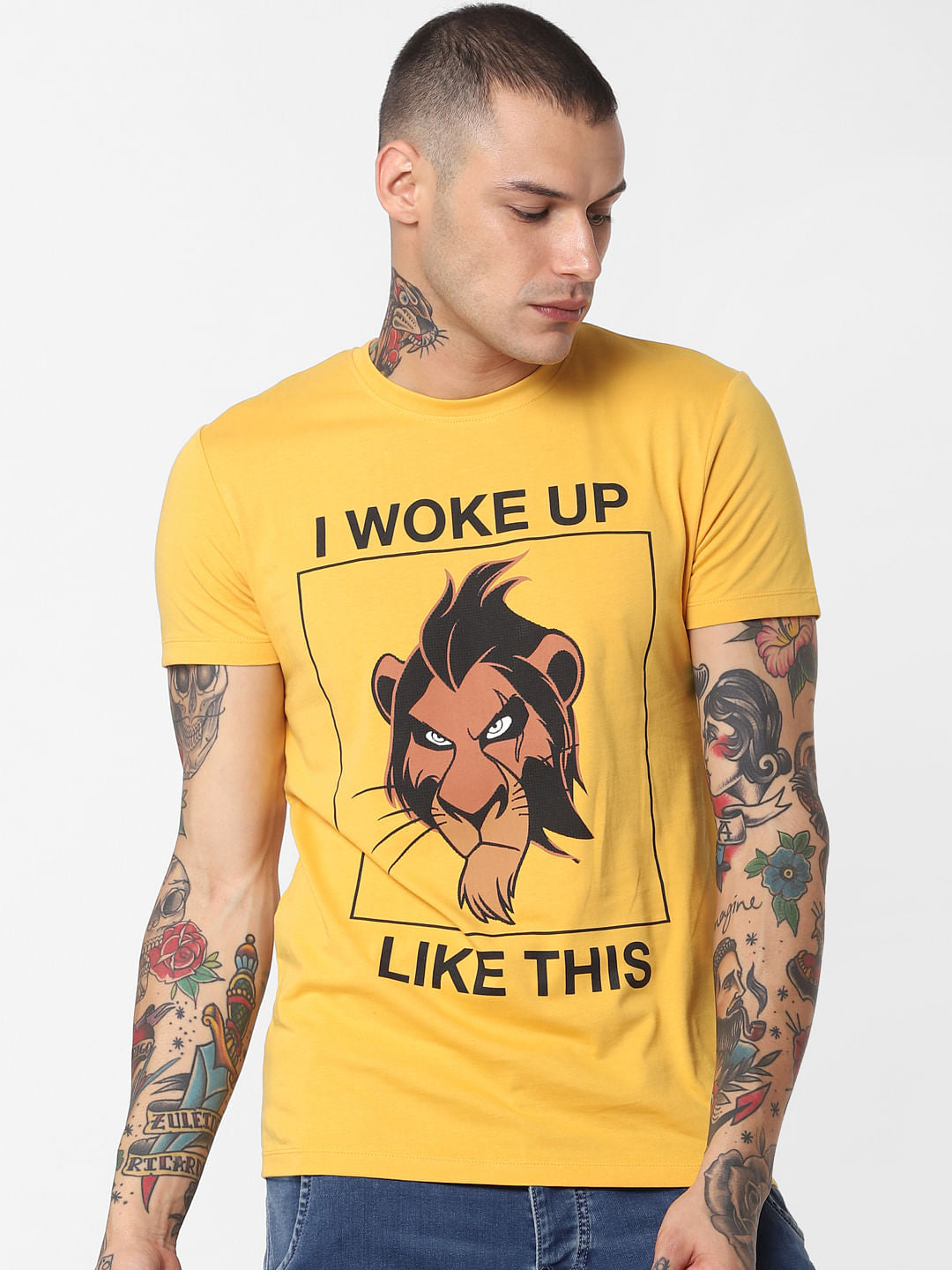 X Lion King Yellow Scar Print Crew Neck T-Shirt - S